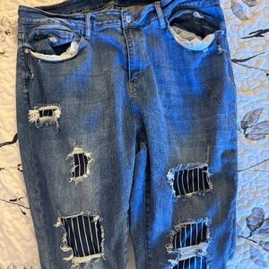 Women’s Judy Blue jeans , ripped ,